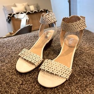 Floral Cut Wedge Sandals